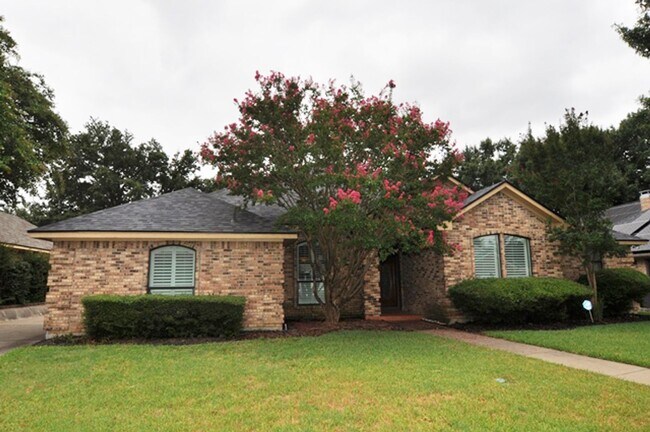 Primary Photo - 2212 Diamond Point Dr