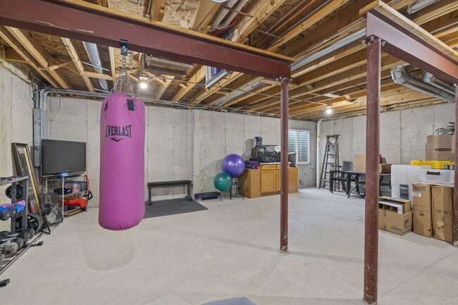 Building Photo - 23900 McMullin Cir