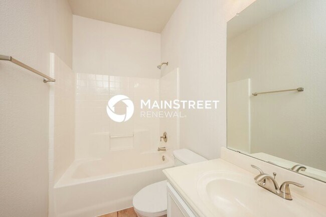 Building Photo - 3 Bedroom Pet-Friendly Home in Seagoville,...