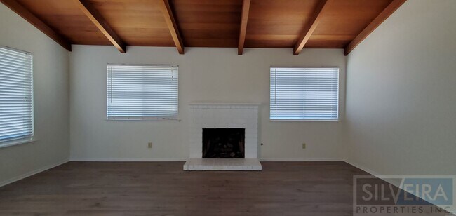 Building Photo - Three Bedroom Home In Orcut/Santa Maria