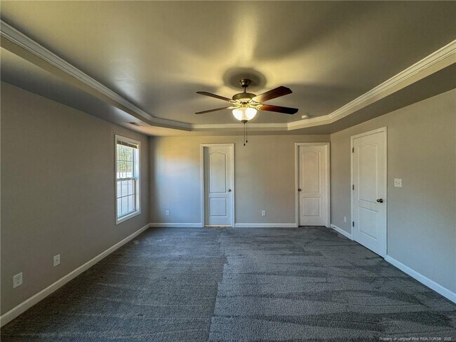 Building Photo - 142 Crestwood Ln