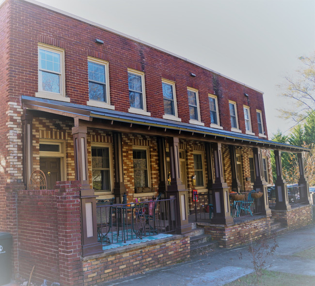 Primary Photo - Neal Street Townhomes