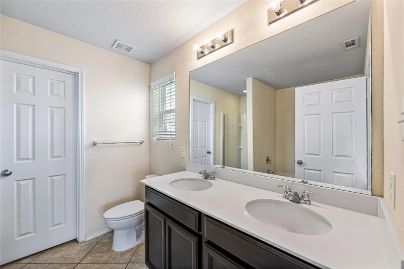 Building Photo - 1121 Rivers Creek Ln