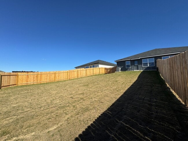 Building Photo - 1206 Concord Dr