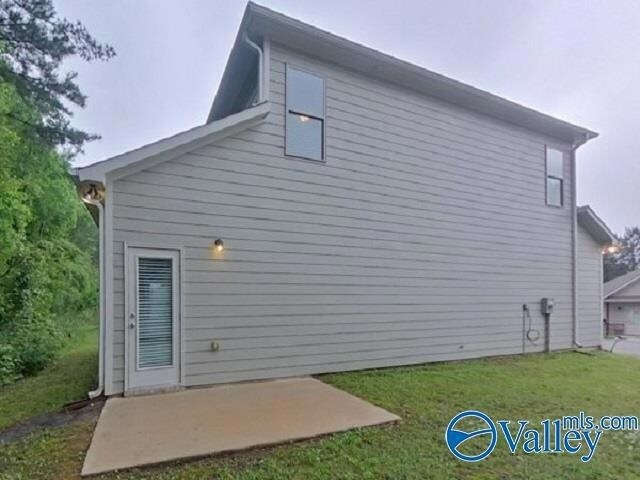 Building Photo - 11401 Crimson Ridge Rd