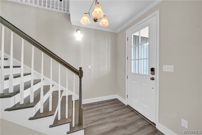 Building Photo - 15401 Adelay Ct