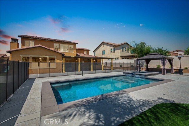 Building Photo - 35676 Small Pine Ct
