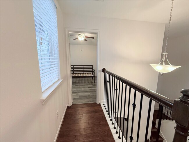 Building Photo - 30515 Woodson Trace Dr