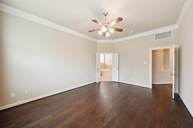 Building Photo - 28510 Lazy Rock Dr