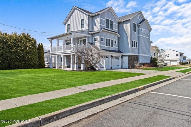 Building Photo - 100 Niblick St