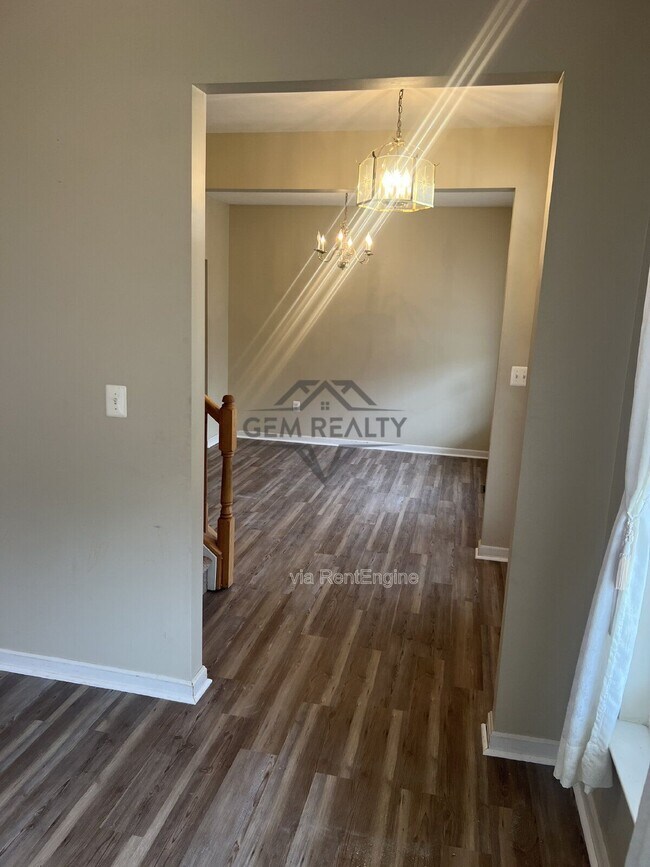 Building Photo - 6507 Hot Spring Ln