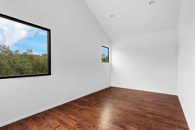 Building Photo - 14505 Running Deer Trail