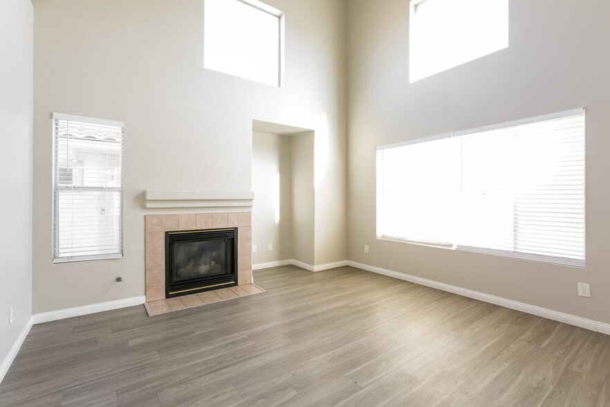 Building Photo - 908 Ashurst Ct