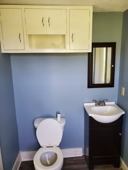 Bathroom - 113 S Crestwood St