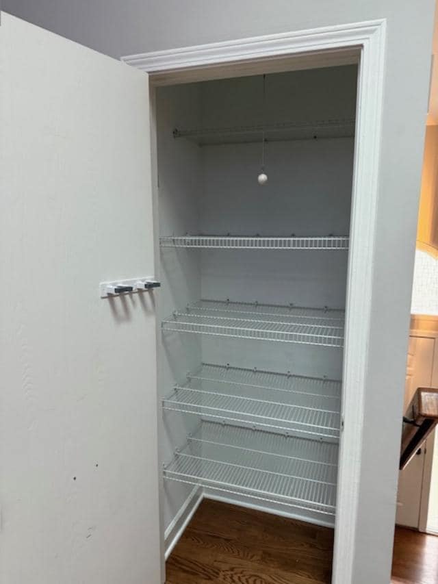 Building Photo - 9334 Drummond Dr