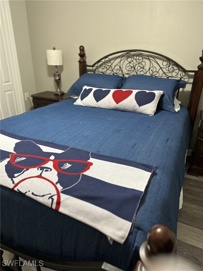 Building Photo - 10381 McArthur Palms Ln