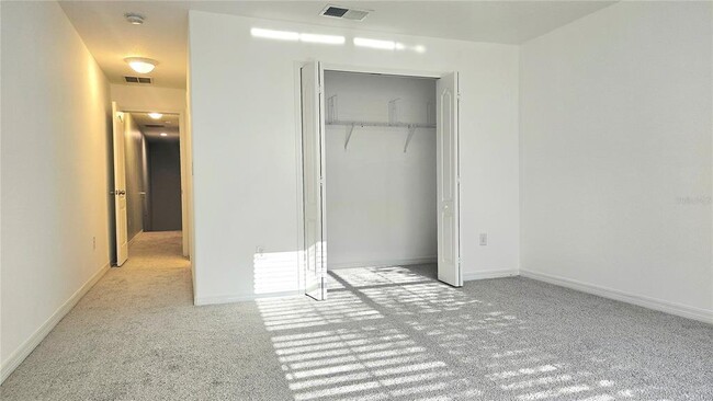 Building Photo - 405 Carina Cir