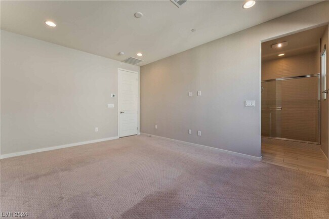 Building Photo - 11274 Cactus Tower Ave