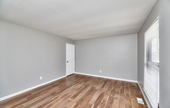 Building Photo - 3049 Orton St