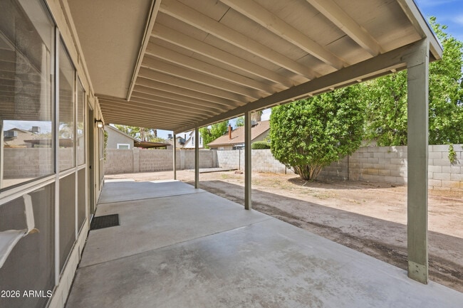 Building Photo - 3850 W Harrison St