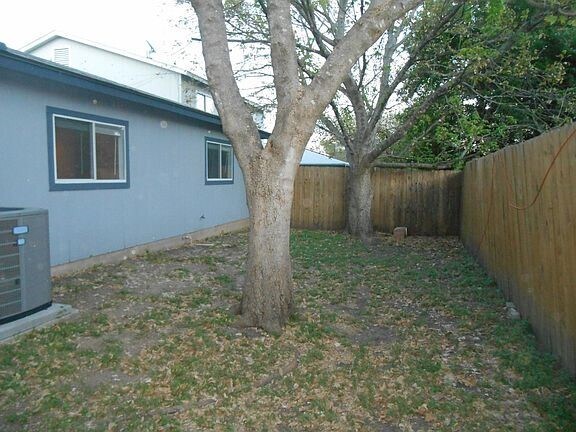 BACK YARD - 6838 Cape Meadow Dr