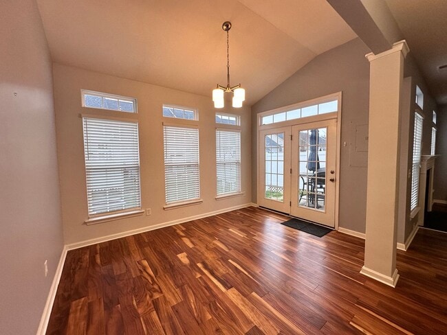 Building Photo - Exclusively Offered By Muse Realty