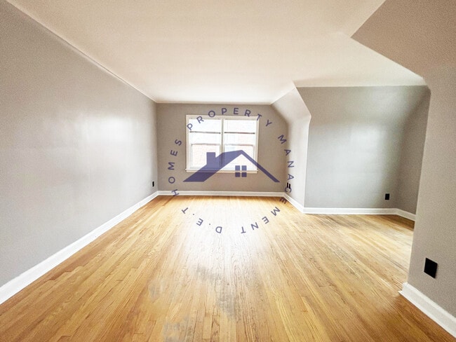 Building Photo - 15100 Whitcomb St