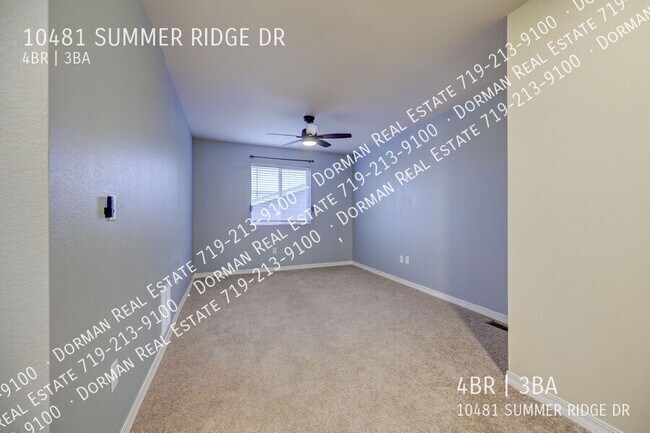 Building Photo - 10481 Summer Rdg Dr