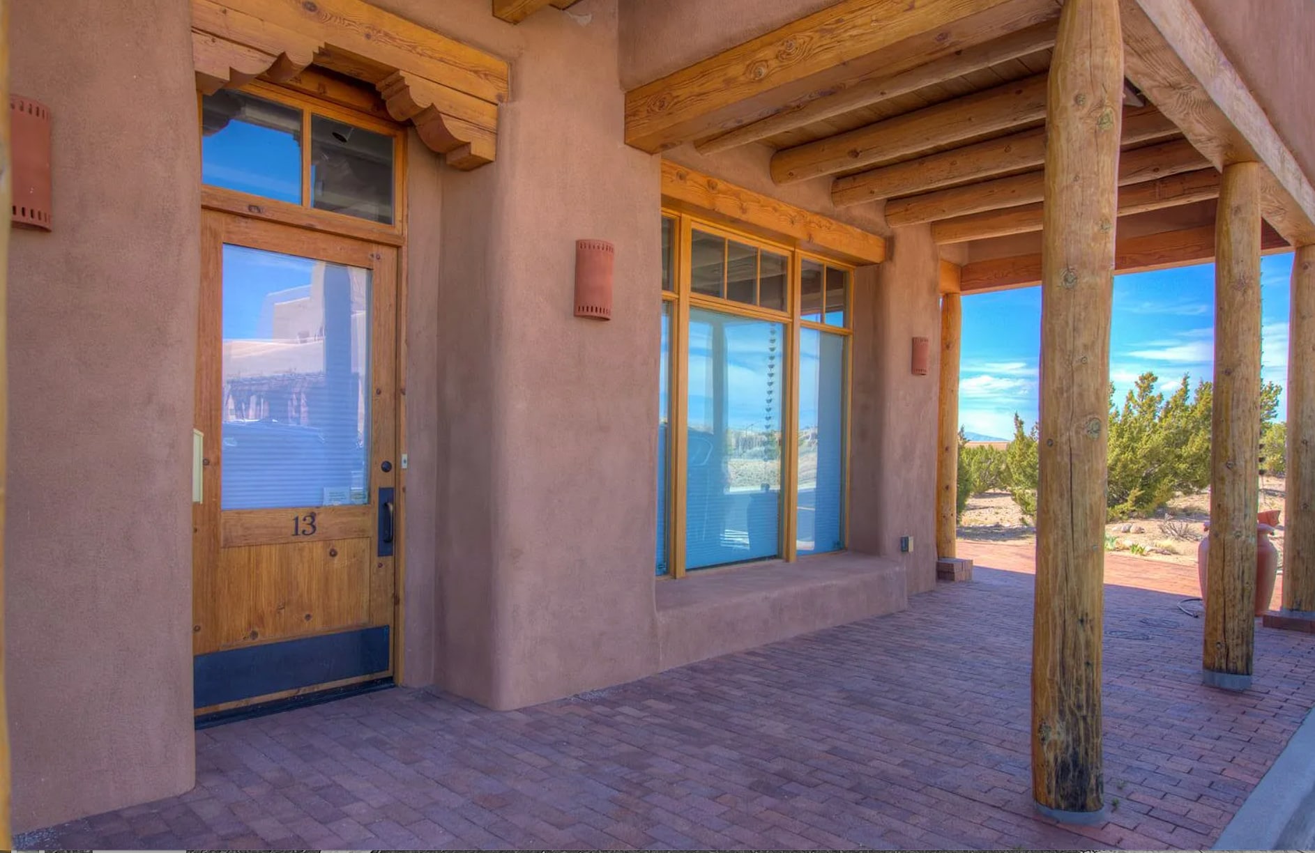 Building Photo - 13 Plaza Nueva