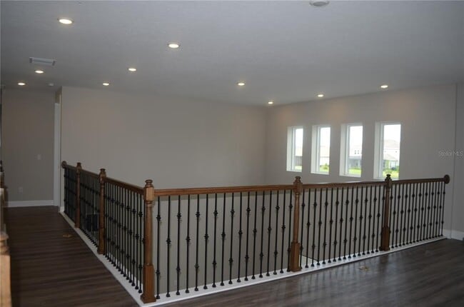 Building Photo - 34109 Tributary Ct