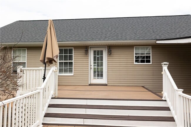 Building Photo - 439 Chetola Rd