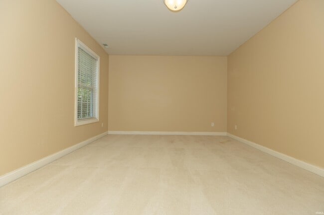 Building Photo - 4595 Prescott Dr