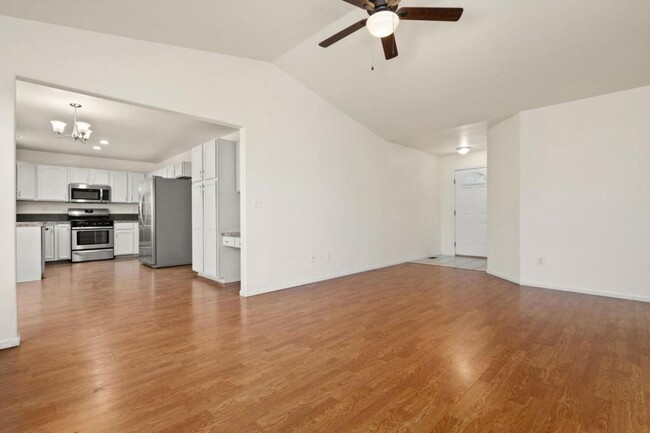 Building Photo - 5743 Snow Mesa Ct