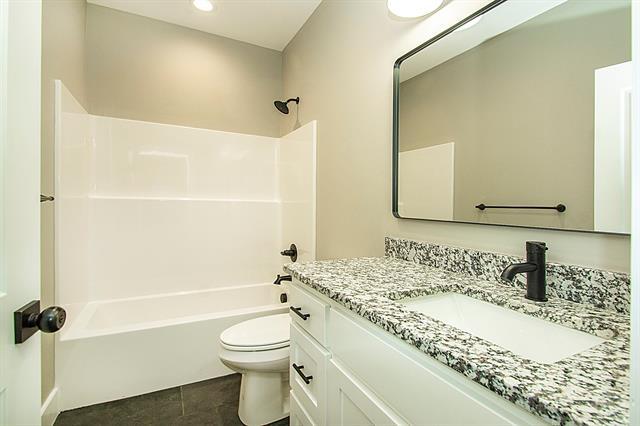 Building Photo - 20496 US Hwy 377