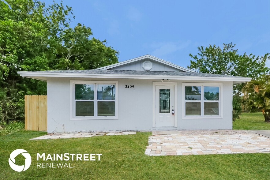 Primary Photo - 3299 SE Garden St