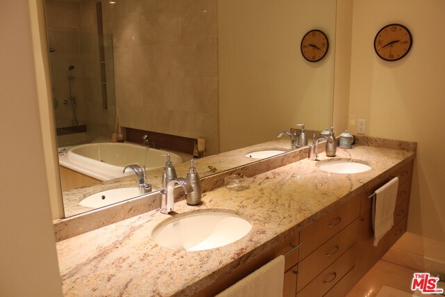 Building Photo - 10400 La Grange Ave