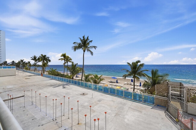 Building Photo - 3900 Galt Ocean Dr