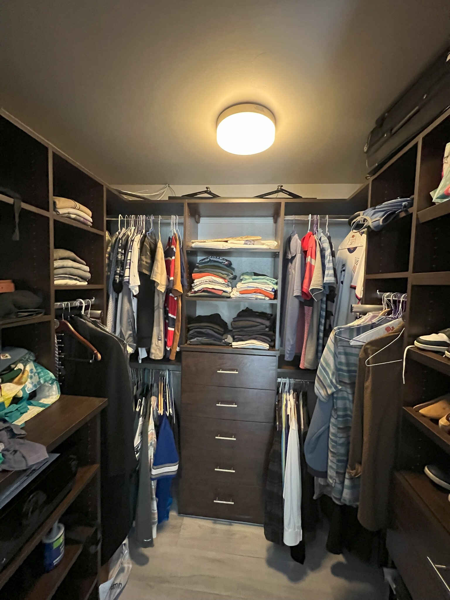 Master closet - 22 Barlovento Ct