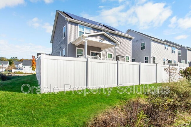 Building Photo - 2305 Wadlow Ln
