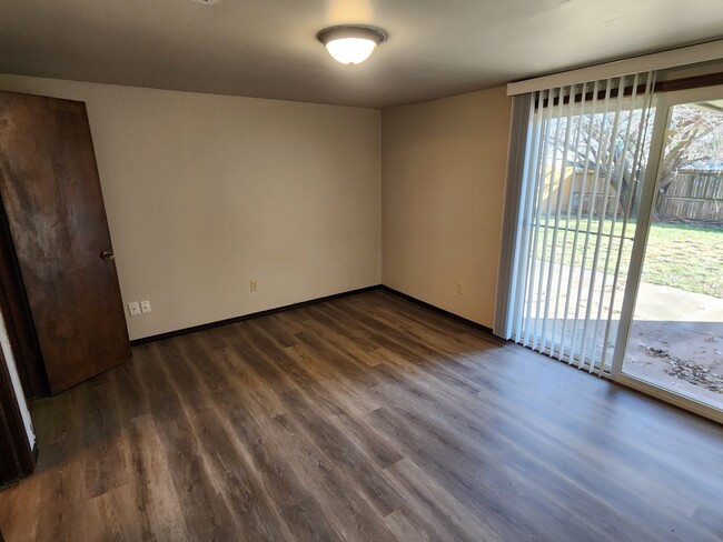 Main Bedroom - 3028 SW 86th St