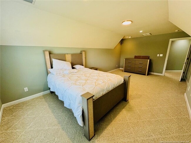Building Photo - 262 Citadel Ct