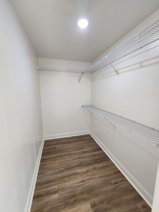 Building Photo - 4041 Colbie Way