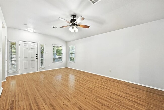 Building Photo - 1049 King Cotton Ln