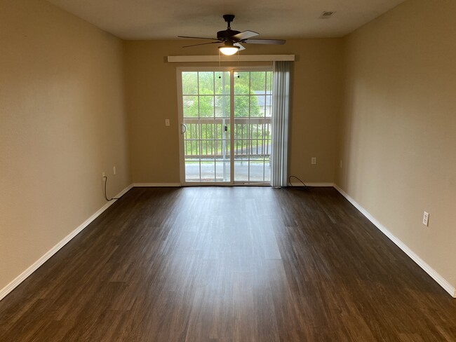Building Photo - 144 Humanity Ln