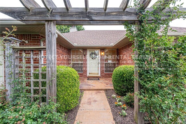 Building Photo - 288 Countryside Dr