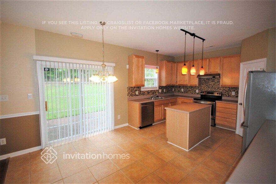 Building Photo - 201 Stoney Dr