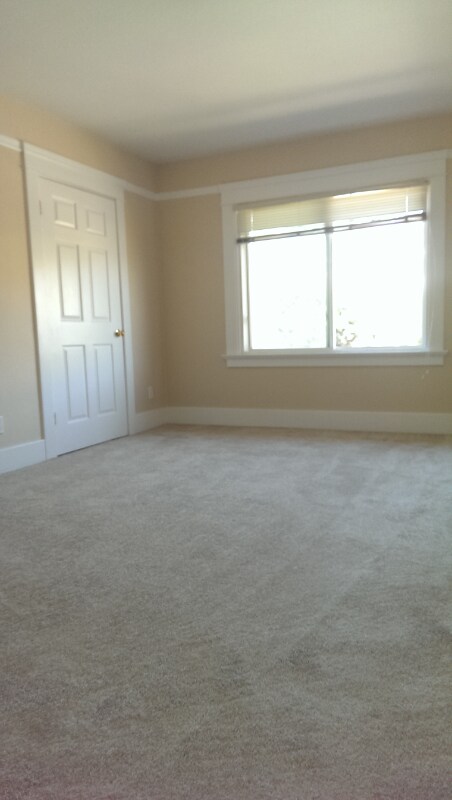 Building Photo - 915 Grand Ave