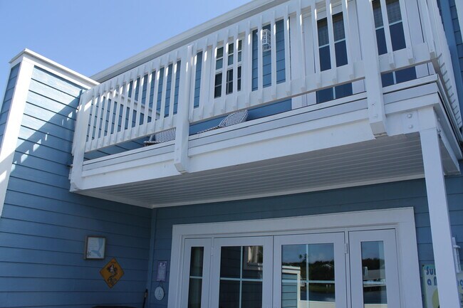 Building Photo - 1120 Ocean Dunes Cir