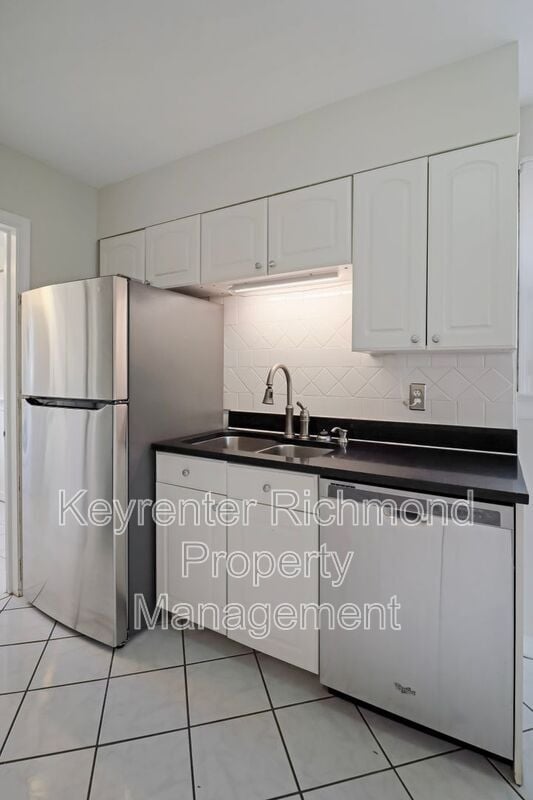 Building Photo - 1506 Antrim Ave