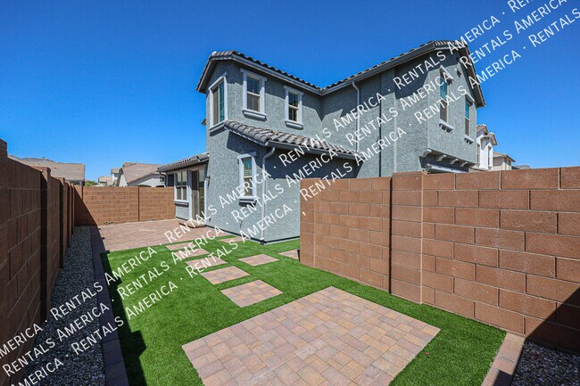 Building Photo - 14243 W Hackamore Dr.